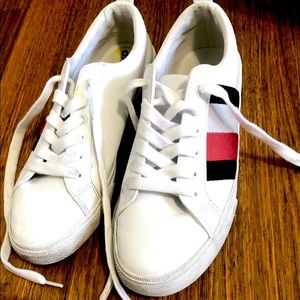 Tommy Hilfiger sneakers